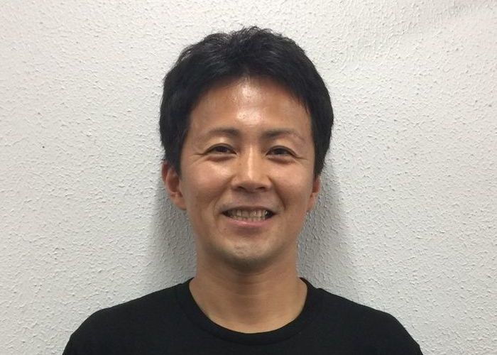 八田　塁